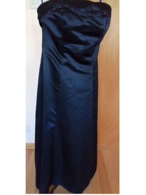 BEADED NAVY BLUE PROM DRESS